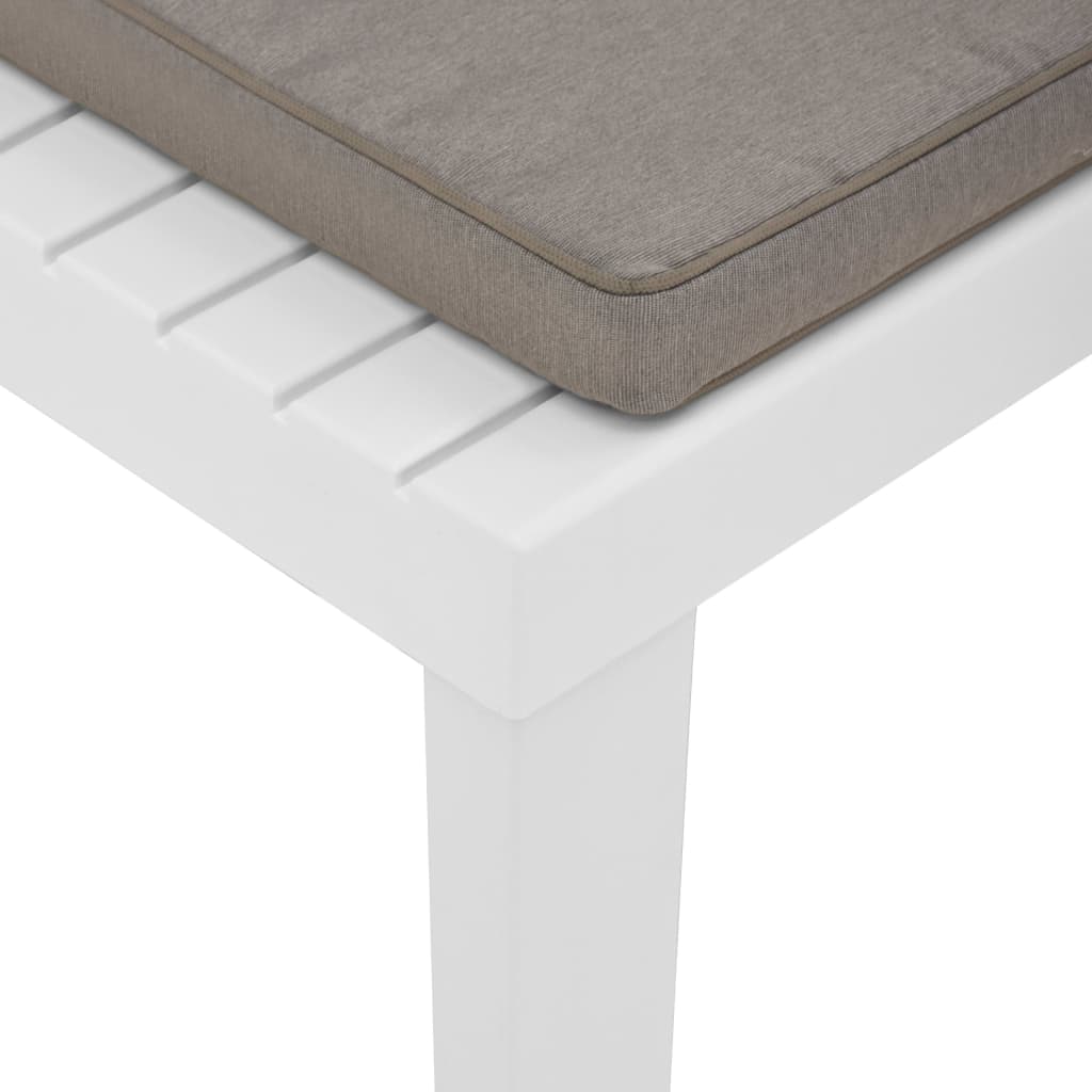 Hagelenestoler med puter 2 stk plast hvit